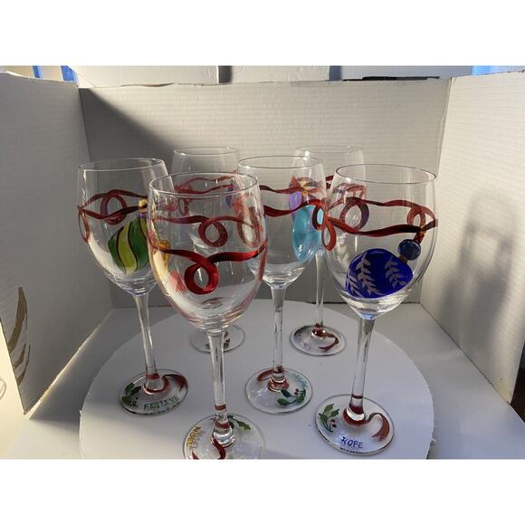 Lot Of 6 Hand-painted Christmas Stemware Wine Glasses Decorated With Ornaments - Picture 11 of 14